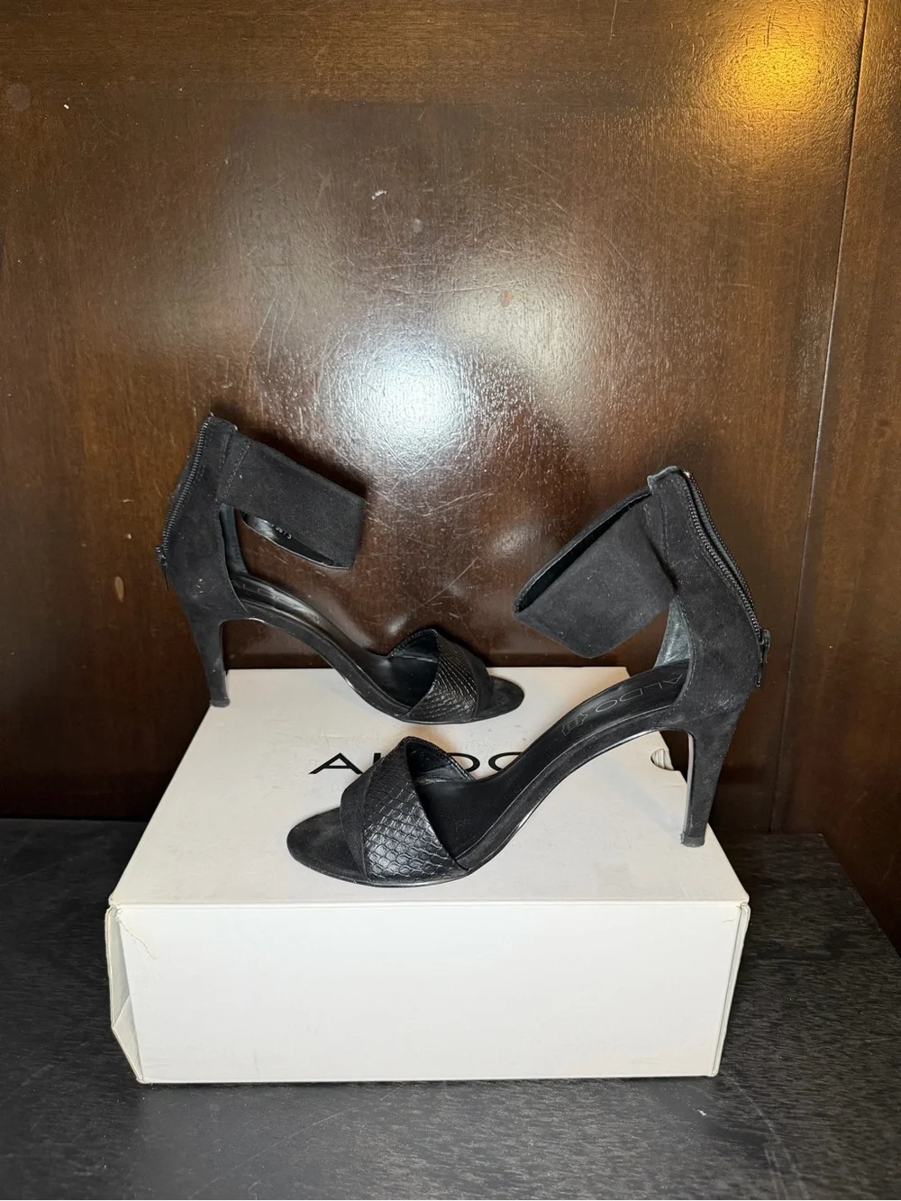 Aldo ibenama suede